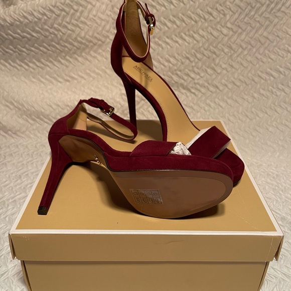 Michael Kors Women's Burgundy Heels - Picture 3 of 4